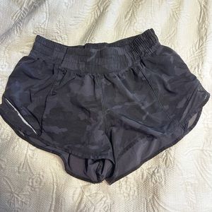 Black camo hotty hot shorts